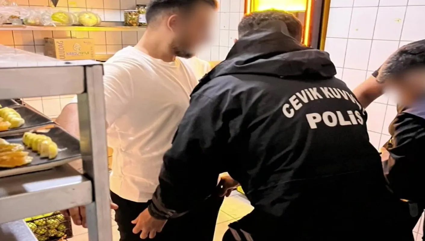Bursa gecelerinde geniş çaplı güvenlik operasyonu: 200 polis sahaya indi