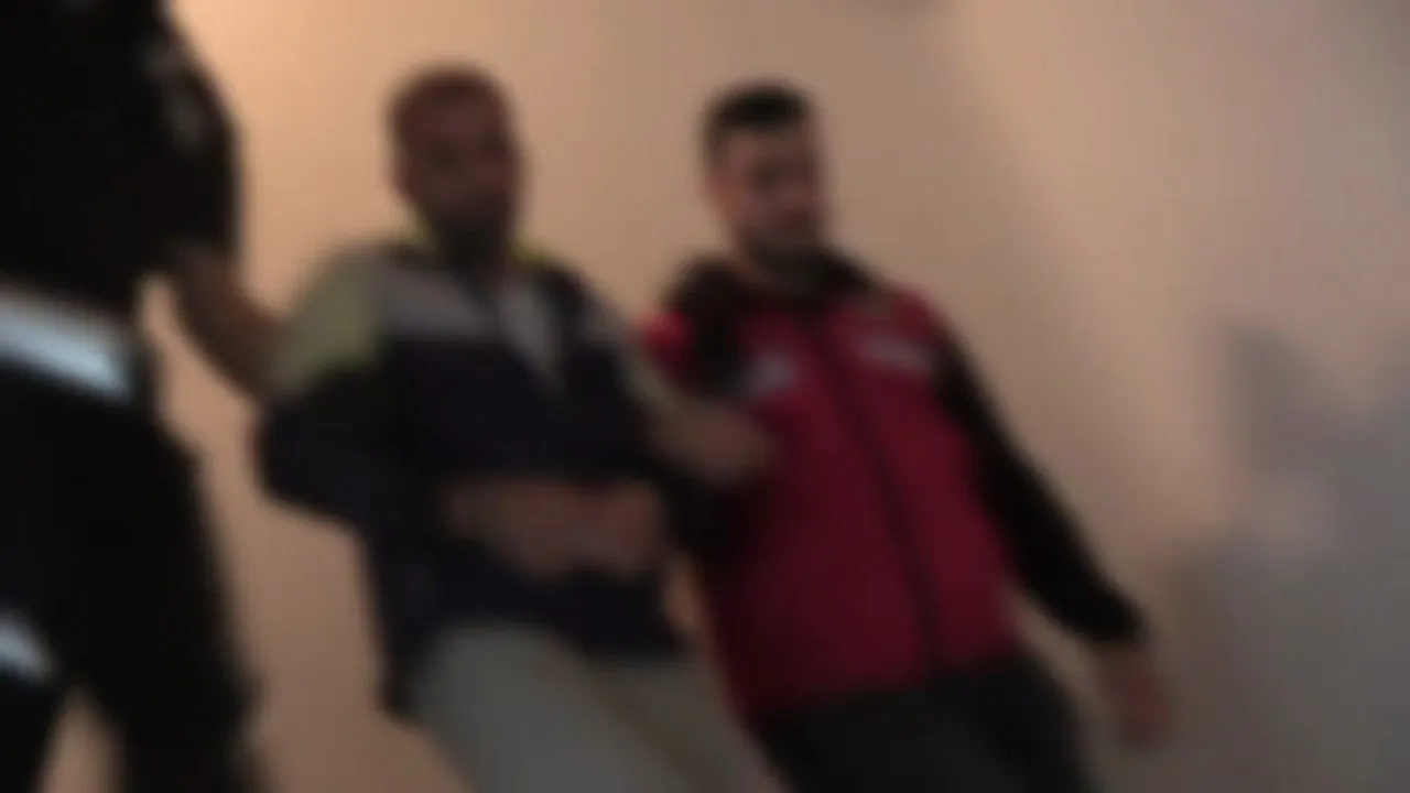 Dev maçın biletlerine dijital kumpas: Emniyetten eş zamanlı baskın