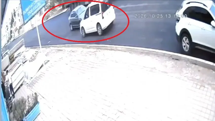 Nusaybin'de saniyelerle ölçülen dehşet: Araçtan indiği an otomobil çarptı