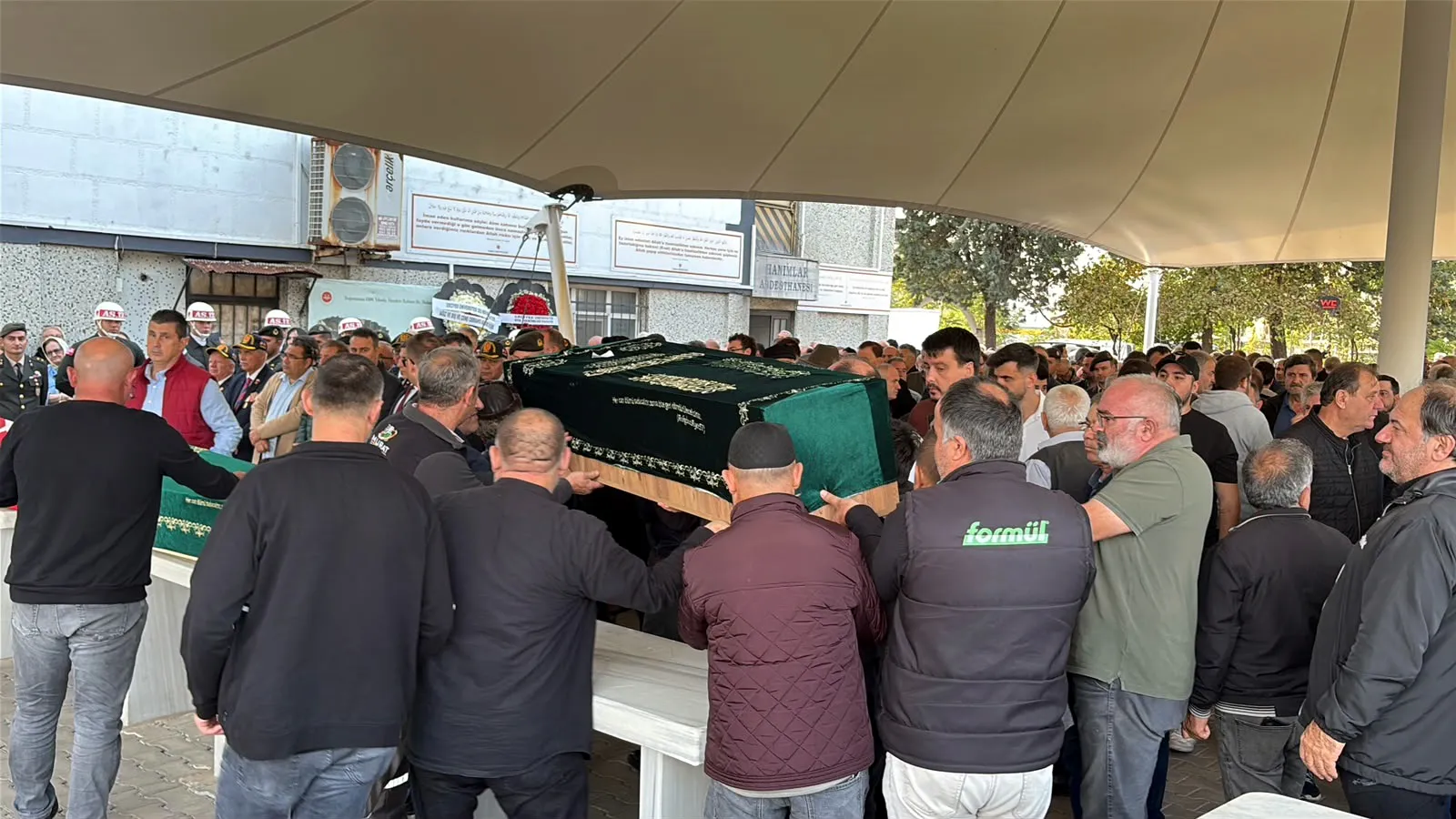 Girne açıklarındaki acı kazada son veda: Orhan Bekret Çorlu'da defnedildi