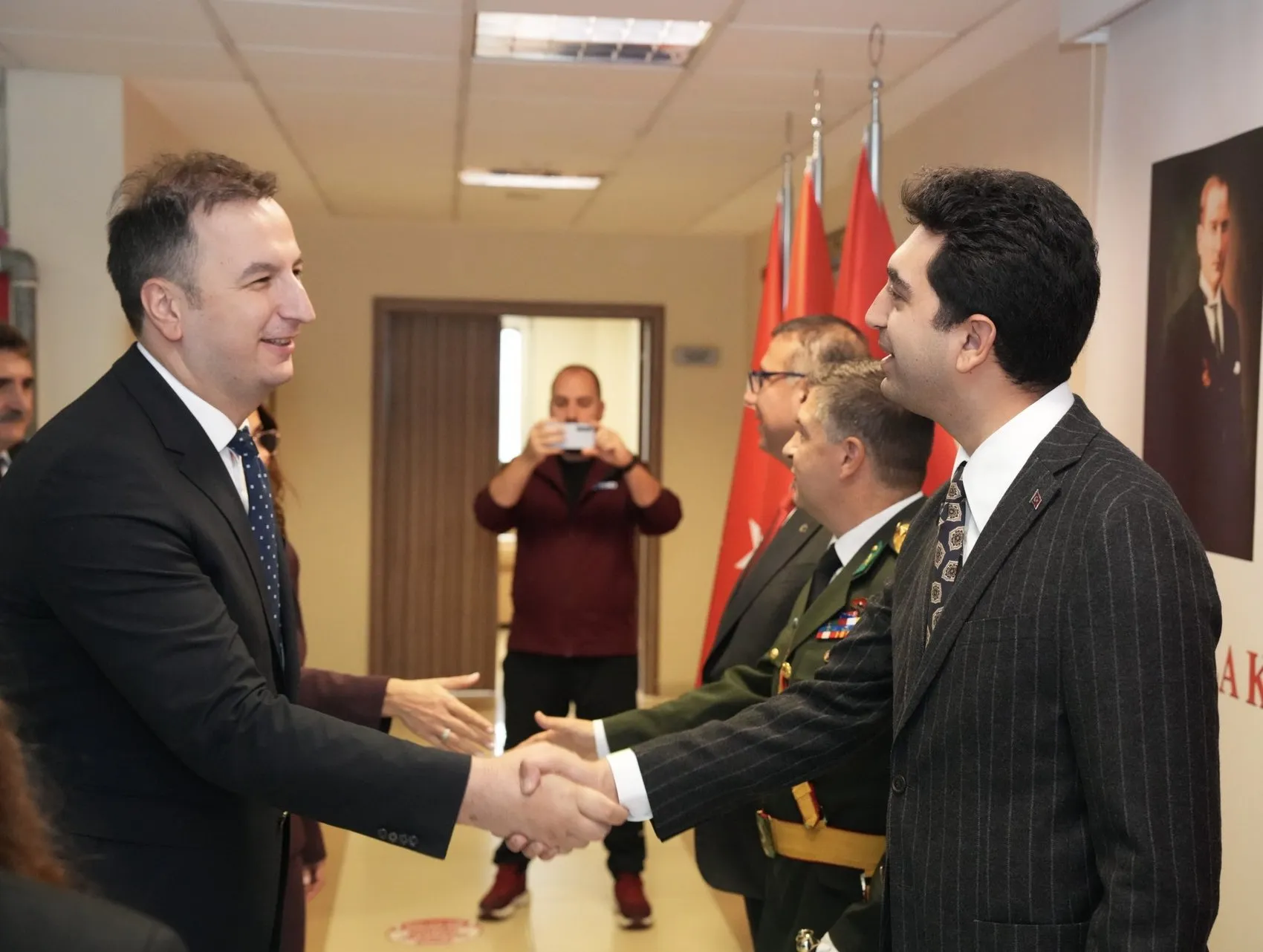 Tuzla'da Cumhuriyet'in 103'üncü yılı: Sokaklardan denize taşan dev kutlama
