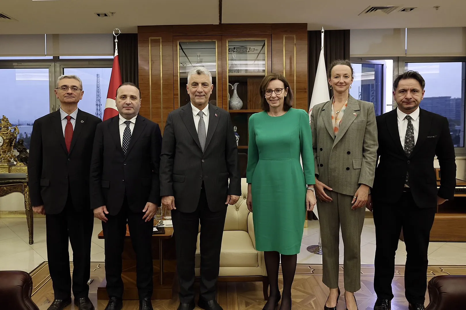 Ankara ve Londra Arasında Yeni Dönem: Ticaretin Geleceği Masaya Yatırıldı