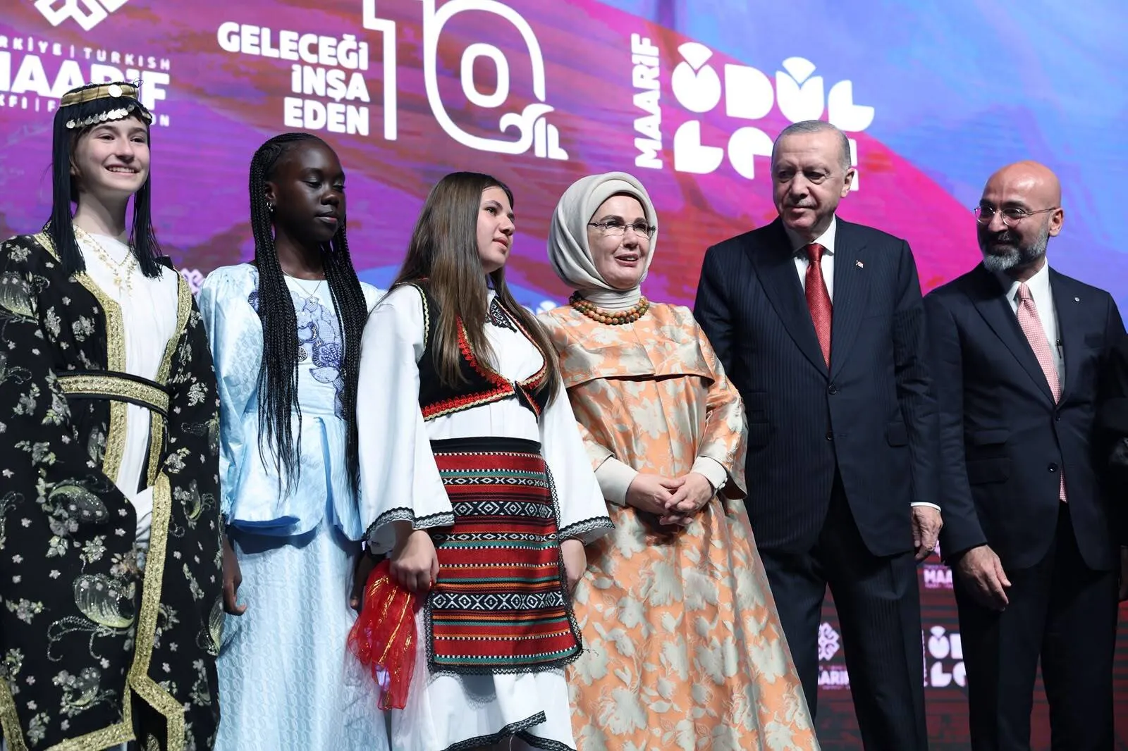 Eğitimde sınırları aşan Türkiye: 380 bin uluslararası öğrenciye kapılarını açtı