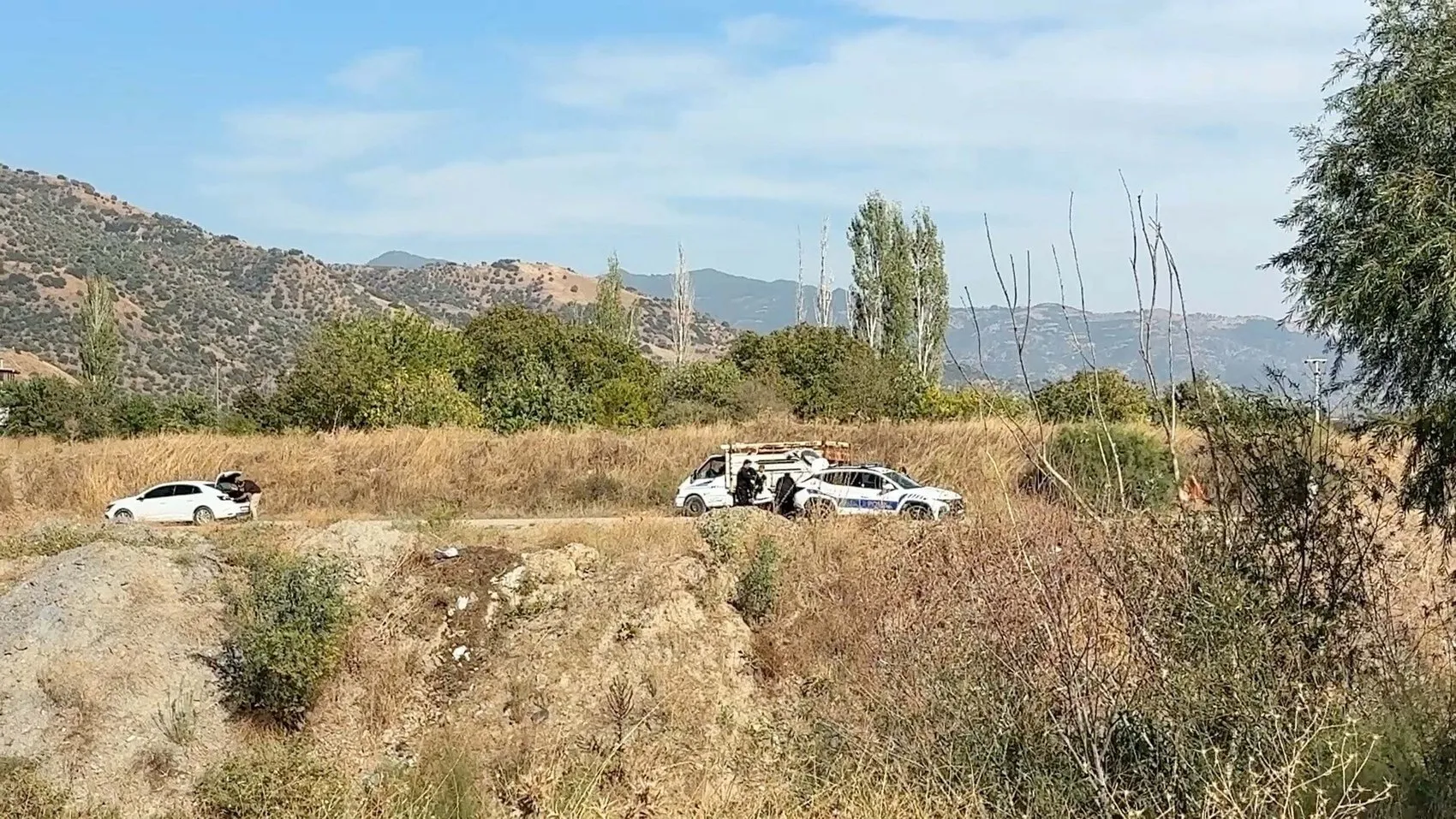 İncirliova'da dehşet anları: Zeytinlikte saklanan saldırgan İHA ile kıskıvrak yakalandı