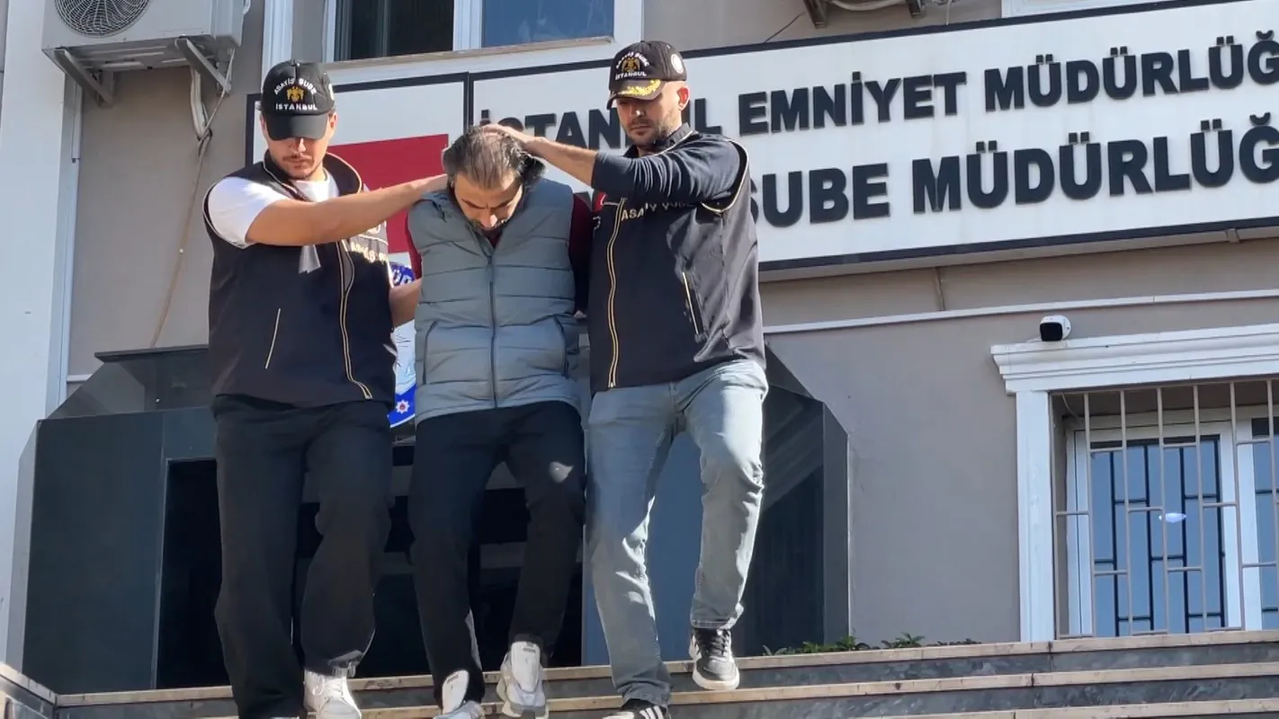 Kırmızı bültenle 12 yıl süren kaçış Büyükçekmece'de son buldu