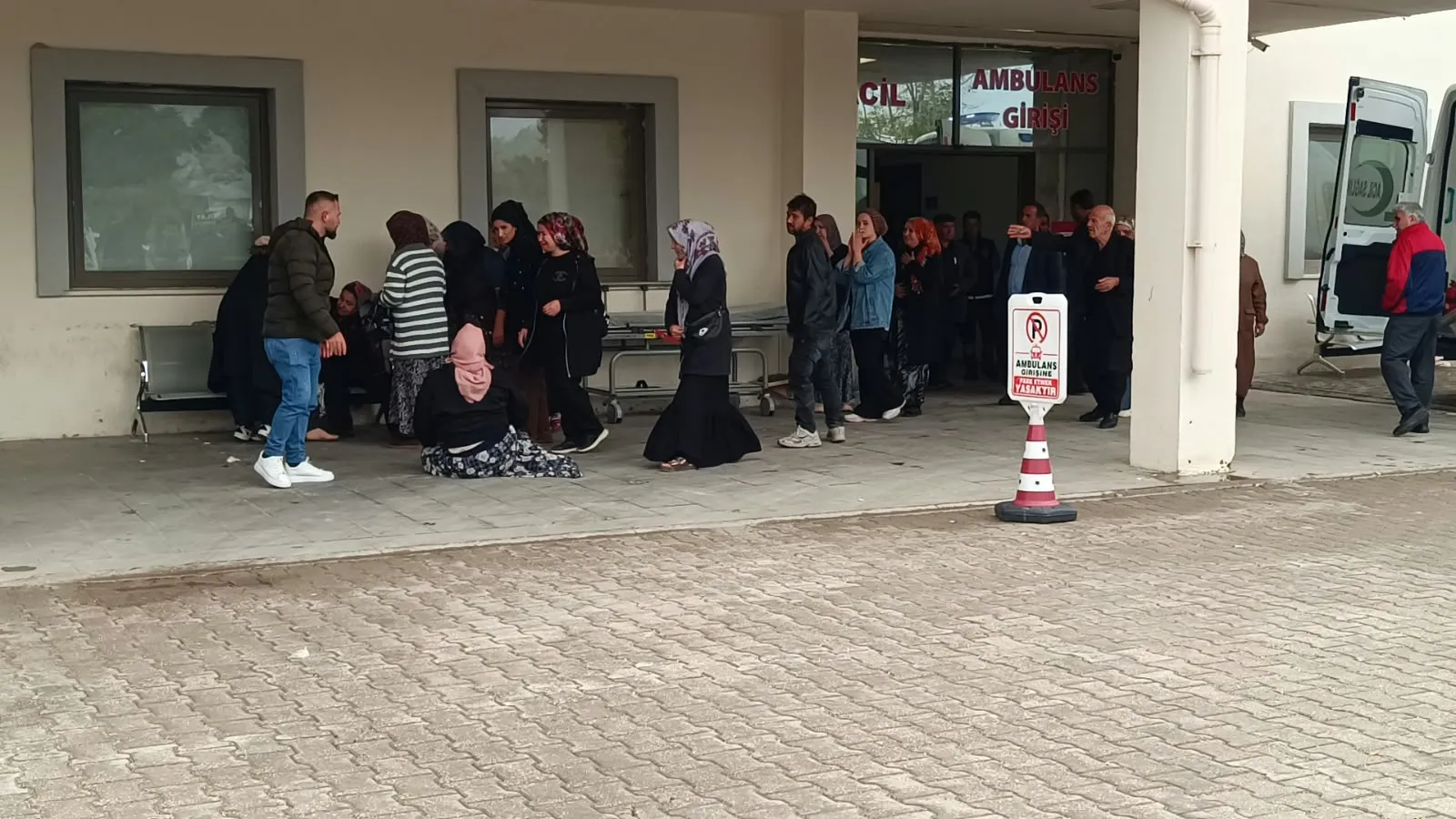 Besni'de yürek yakan kaza: Oyuncağının peşinden giden çocuktan acı haber geldi
