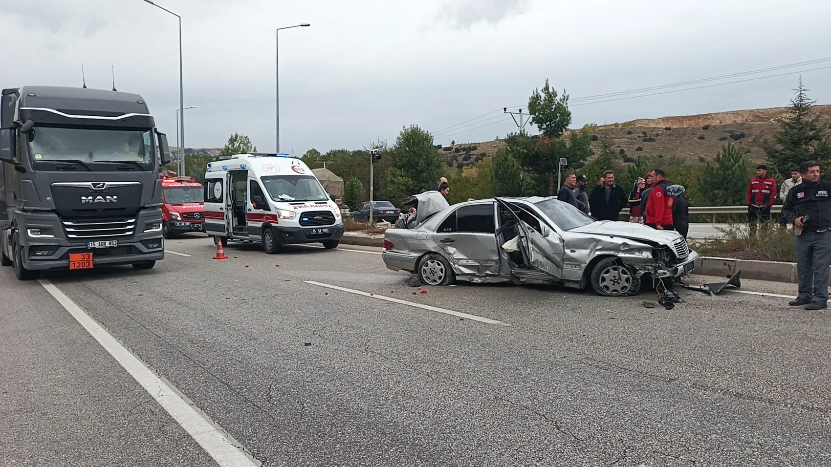 Düğün sevincini yasa boğan kaza: Yolculuk faciayla noktalandı