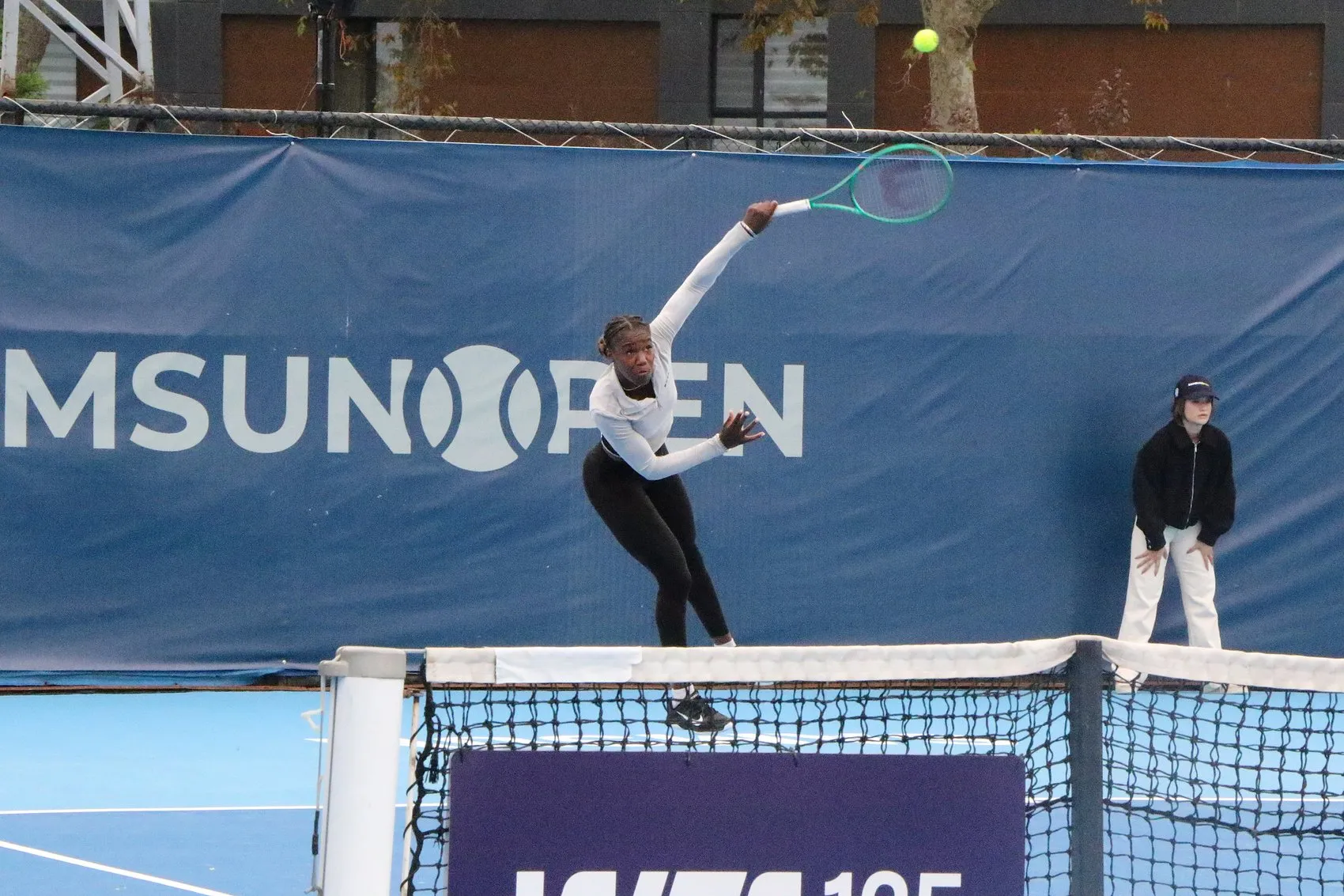 Samsun'da Tenis Rüzgarı: Milli Raketler Kortta Fırtına Gibi Esti