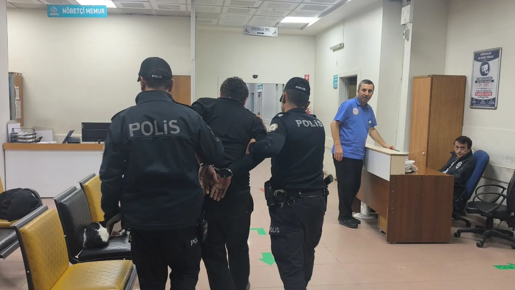 Annesini rehin aldı, çatıya çıktı: Kahramanmaraş'ta nefes kesen operasyon