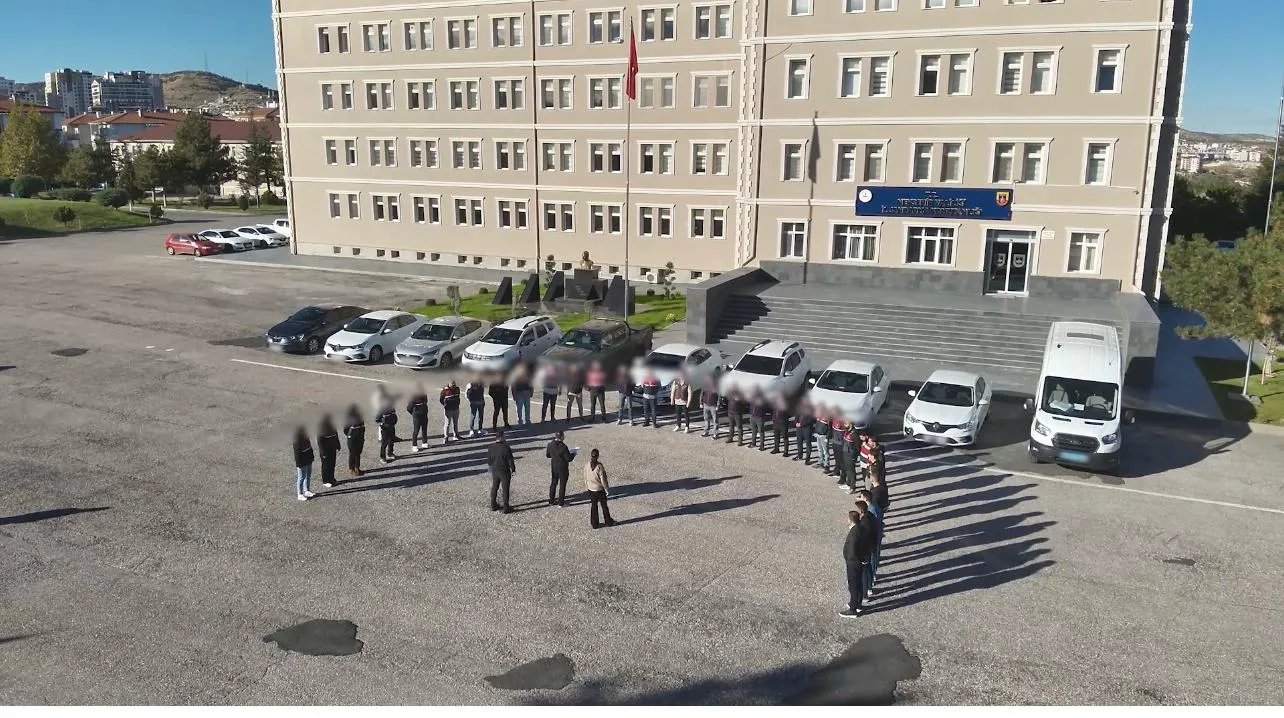 85 milyon liralık dijital vurgun: 10 ilde eş zamanlı şafak operasyonu