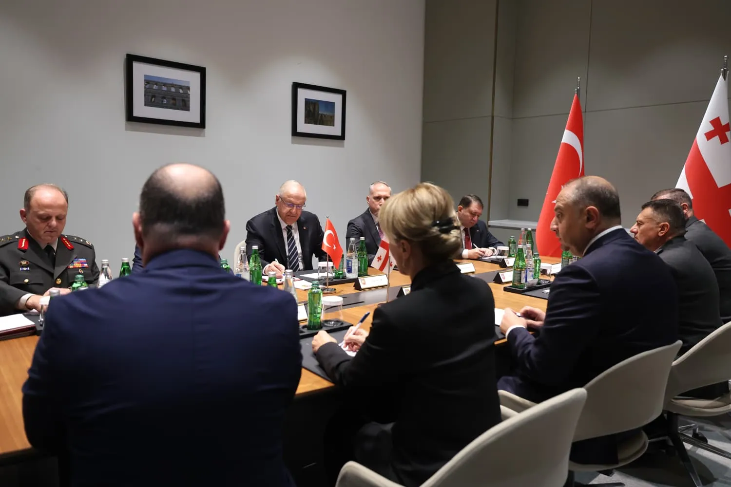 Şuşa'da kritik diplomasi: Bakan Güler'den Gürcü mevkidaşına özel ziyaret