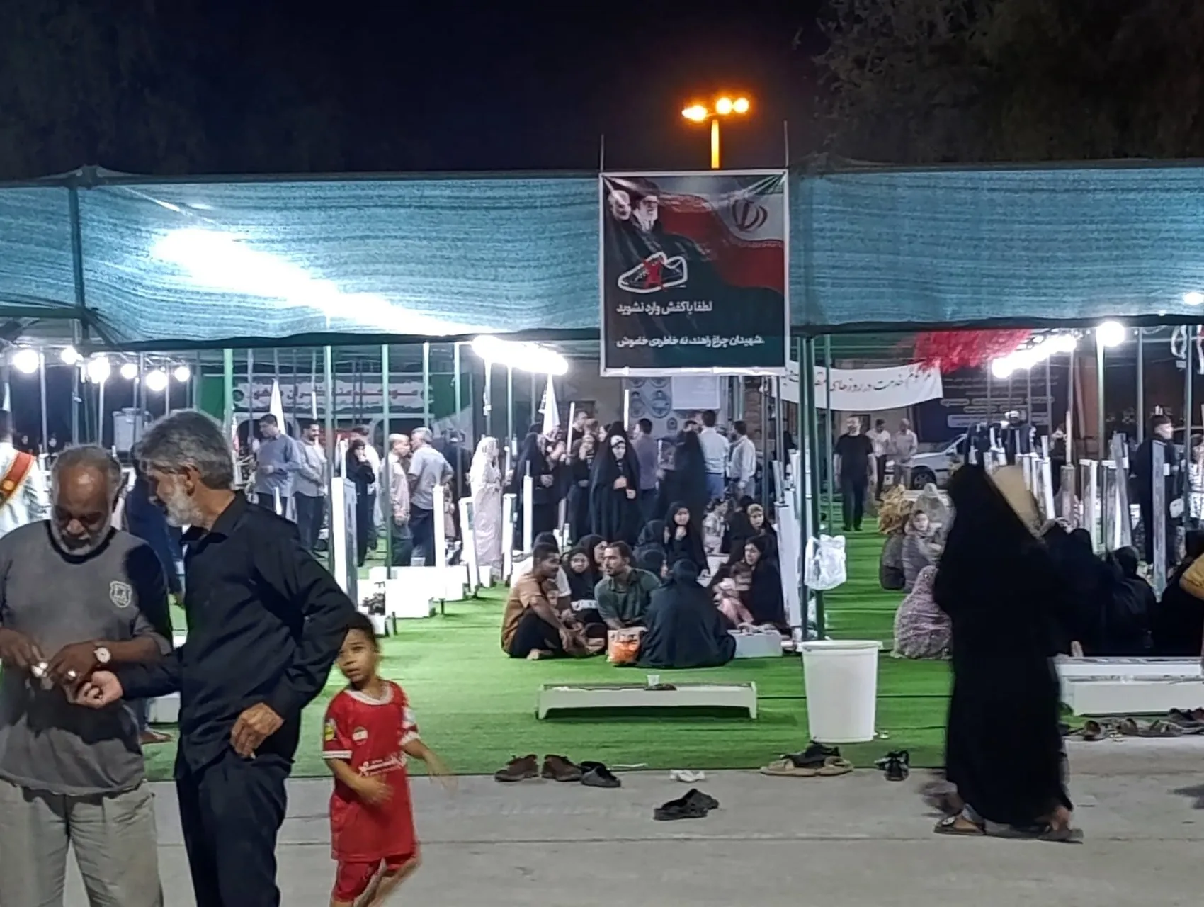 Diyarbakır'dan Minab'a 3 bin kilometrelik vefa yolculuğu: 168 çocuğun anısına pedal çevirdiler