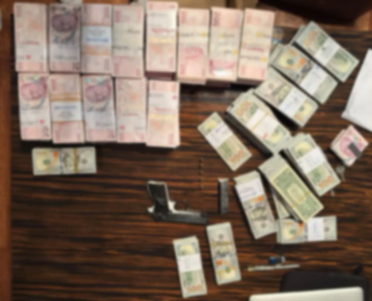 Esenyurt Belediyesi'nde rüşvet çarkı: Evinden çıkan servet ve dudak uçuklatan MASAK raporu