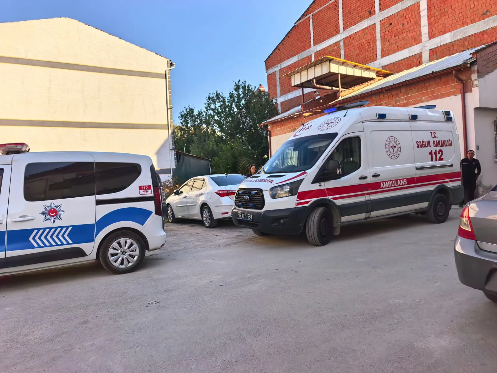 İnegöl'de sabah saatlerinde acı manzara: Evin salonunda cansız bedeniyle karşılaştılar