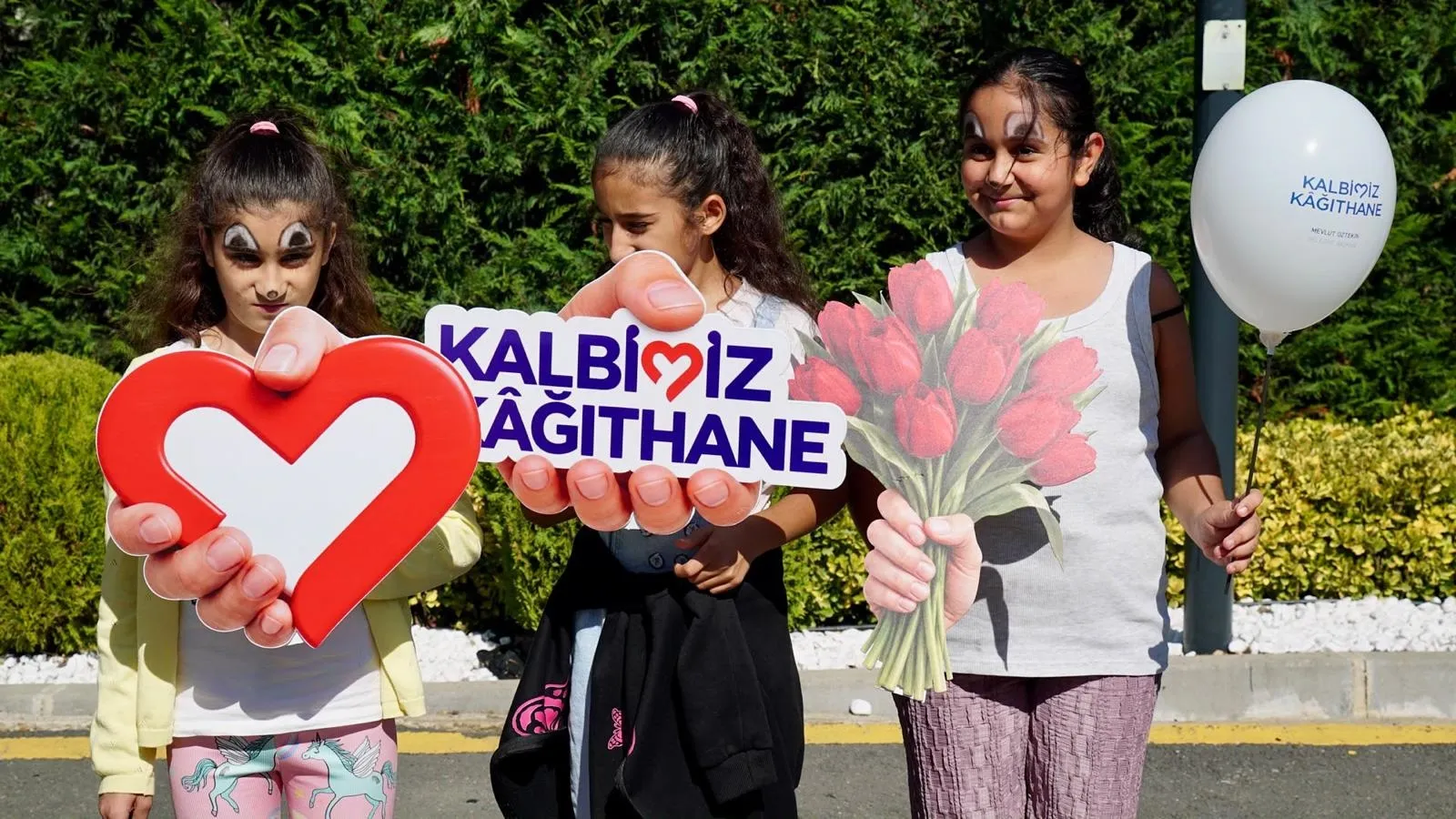 Kağıthane'de betonun yerini doğa aldı: Binlerce ağaçla yeni yaşam alanı