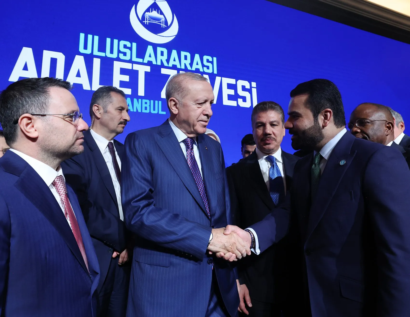 Küresel Adalet Zirvesi'nde sert çıkış: Dünya 5'ten büyüktür, sistemin çarkları artık işlemiyor