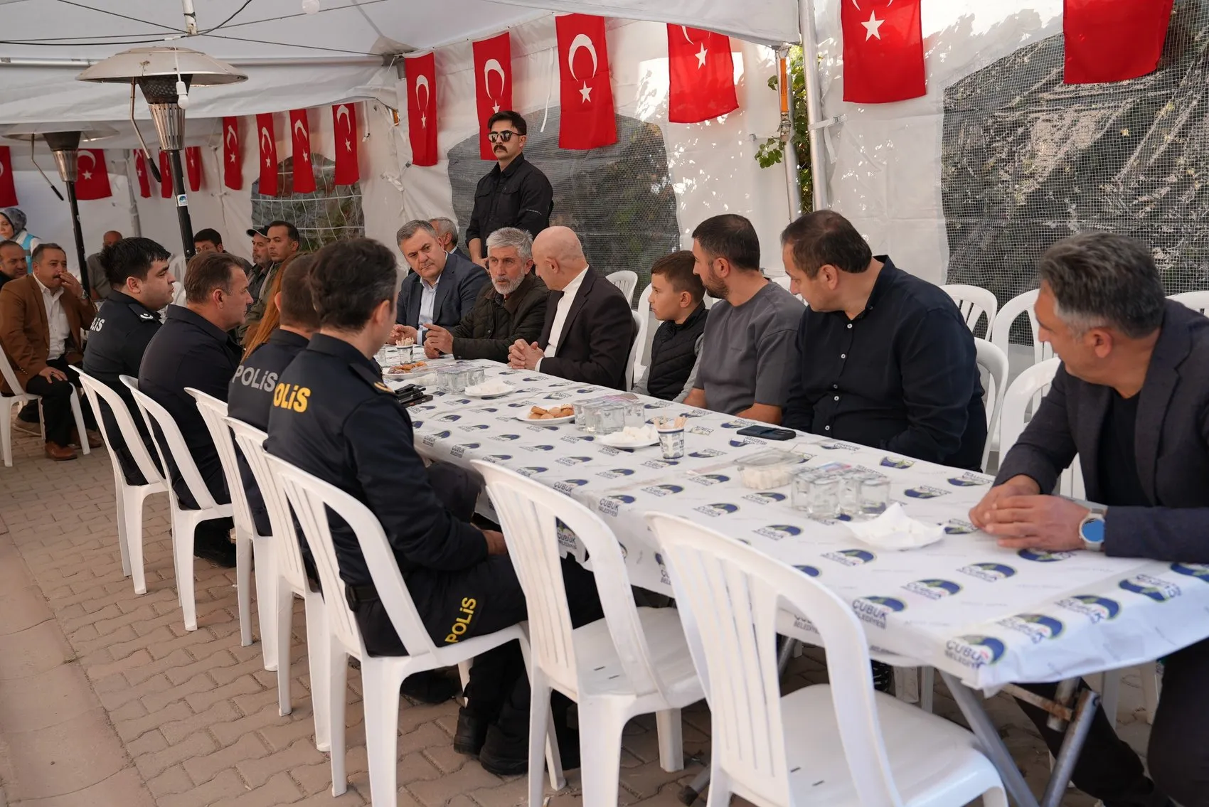 Ankara Emniyetinden Çubuk'ta duygusal taziye ziyareti