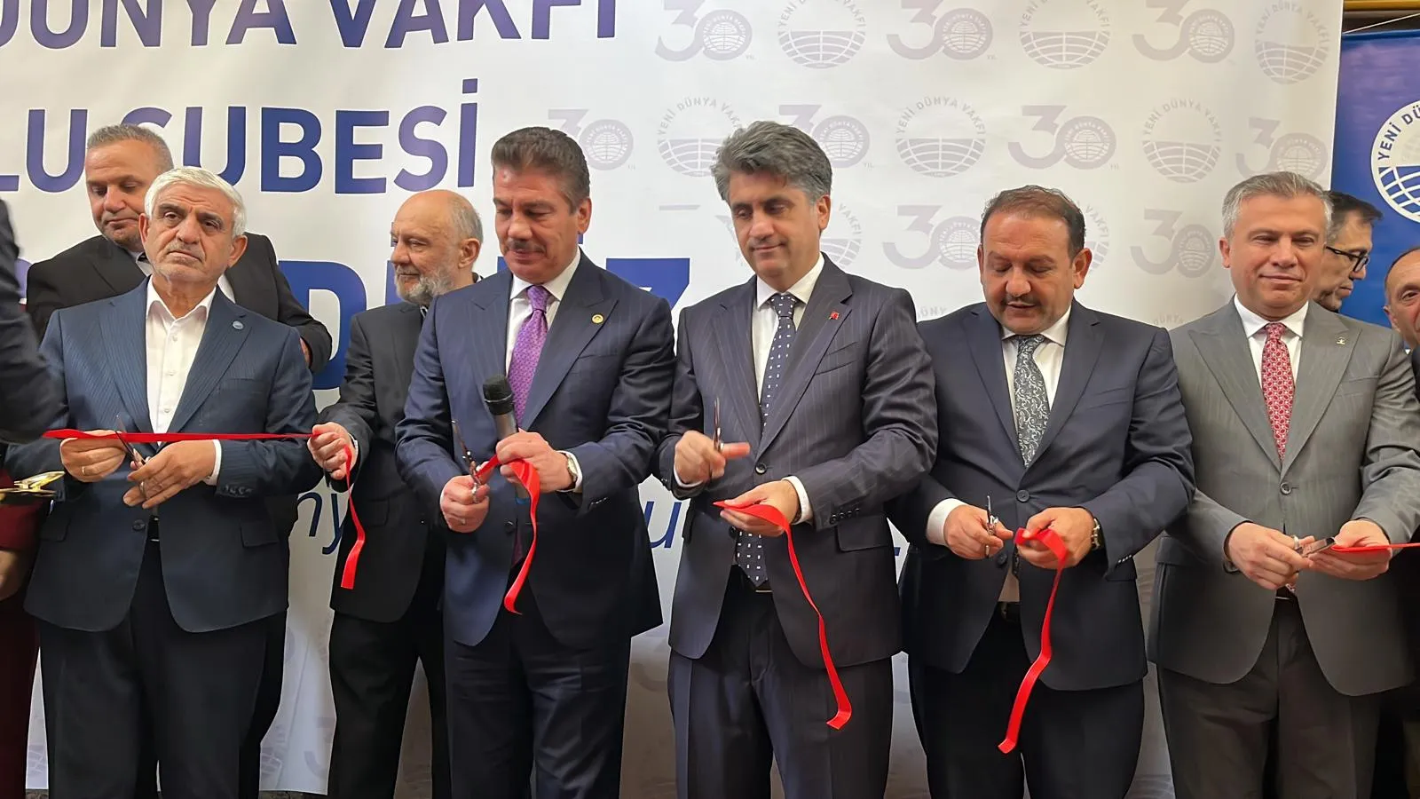Cüneyt Yüksel'den Türkiye Yüzyılı için kritik vizyon: Terörsüz bir gelecek inşası