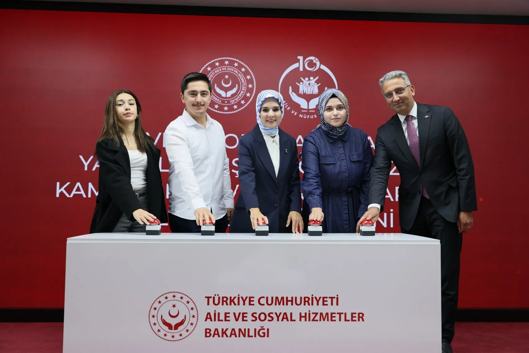 Devletin şefkatiyle büyüyen 394 genç için yeni bir başlangıç: Kamu kapıları açıldı