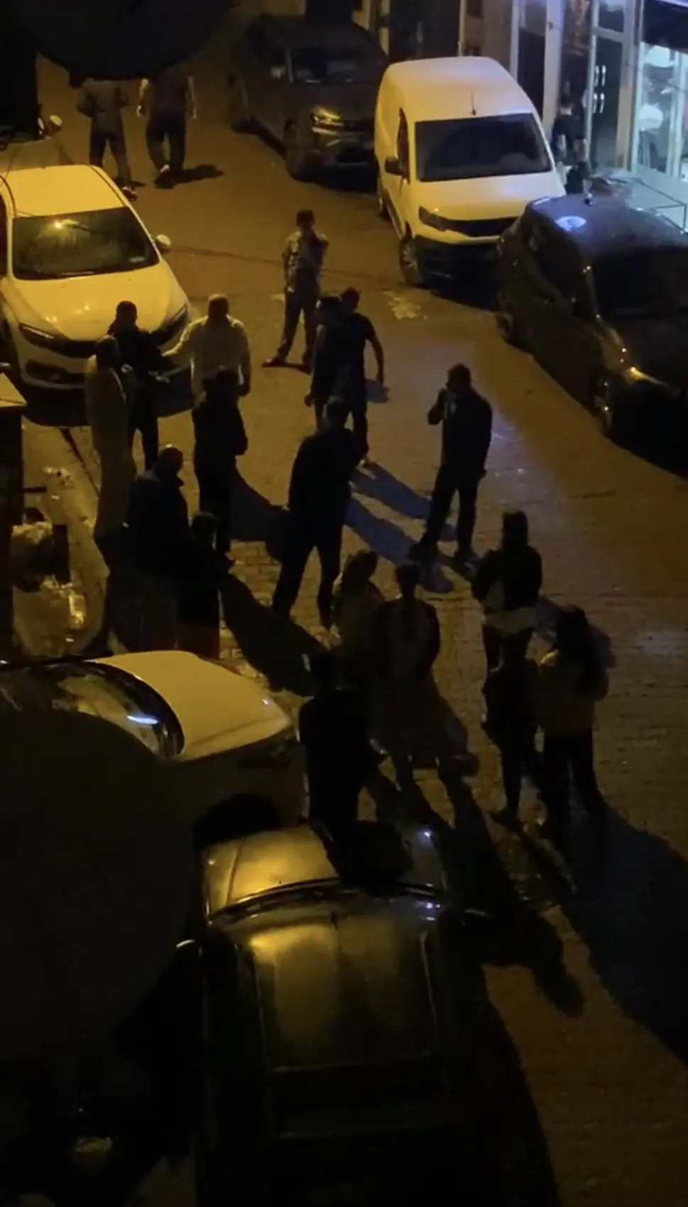 Kağıthane'de taciz şüphelisine suçüstü: Vatandaşlar yakaladı, sokak karıştı