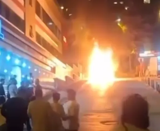 Eyüpsultan'da korku dolu anlar: Seyir halindeki araç bir anda alev topuna döndü