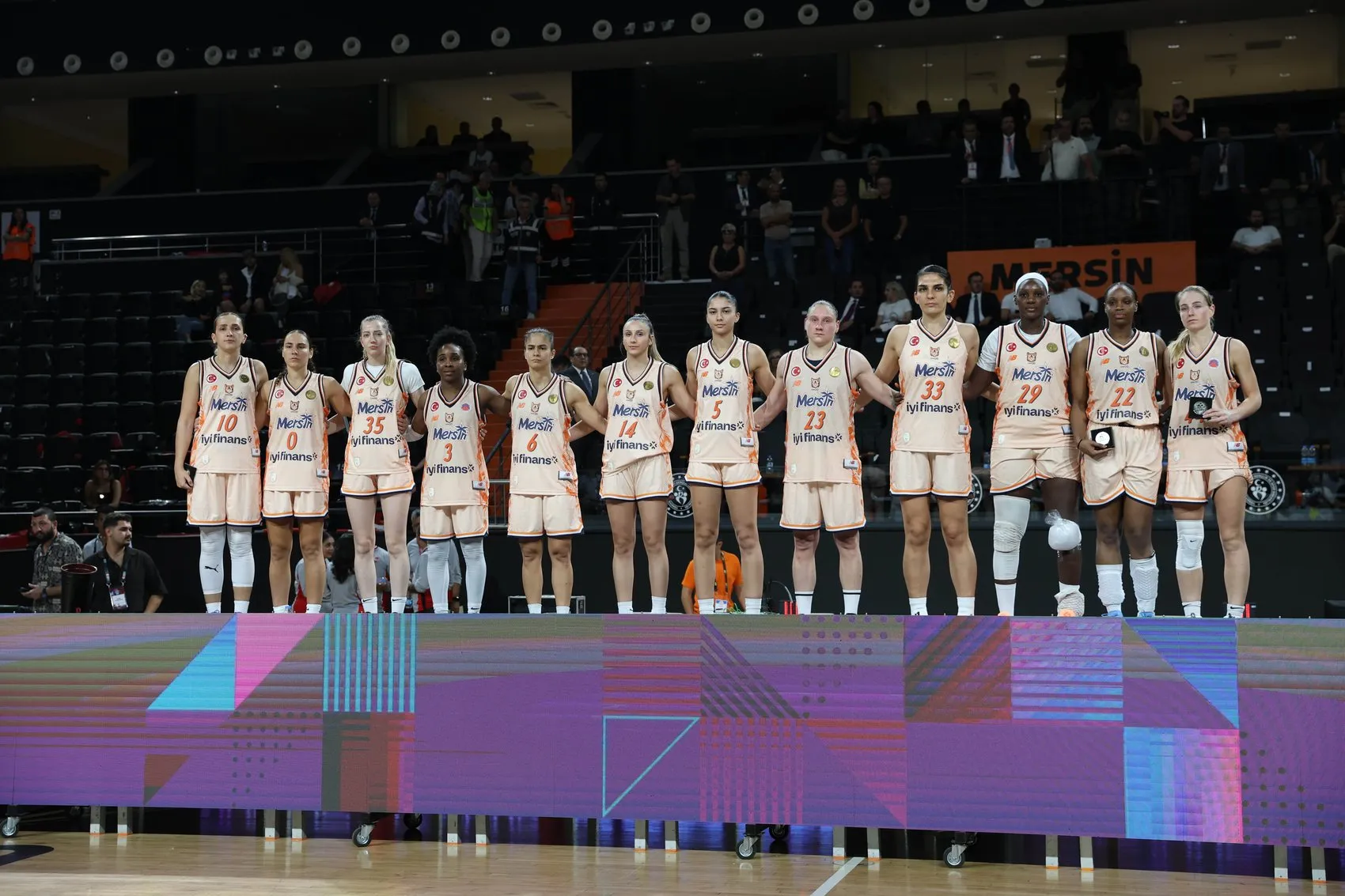 Mersin'de dev finalin galibi belli oldu: Kupa İstanbul'a gidiyor