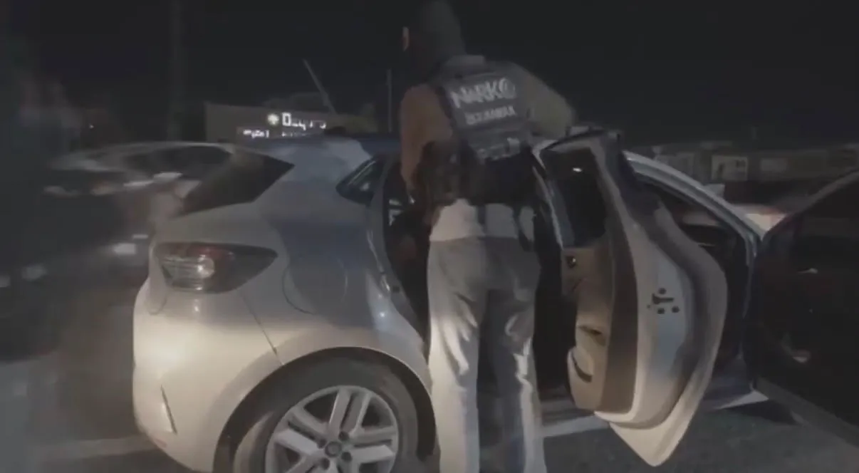 İstanbul Narkotik Polisi Zehir Tacirlerine Nefes Aldırmadı: Üç İlçede Büyük Darbe