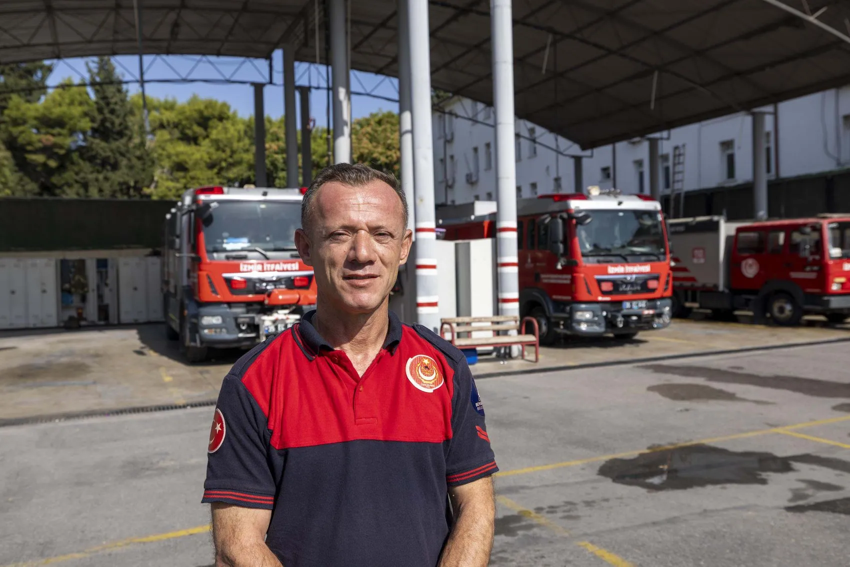 İzmir depreminin görünmez kahramanları: Enkaz başında hem kendi korkularını hem de beton yığınlarını aştılar