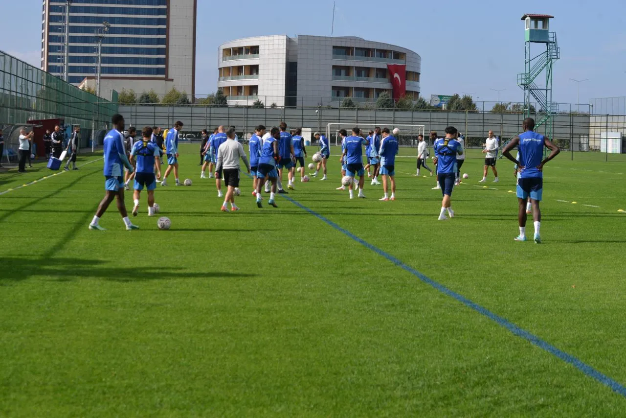 Çaykur Rizespor'da Taylan Antalyalı'dan özeleştiri: O sekiz dakikayı açıklamak imkansız