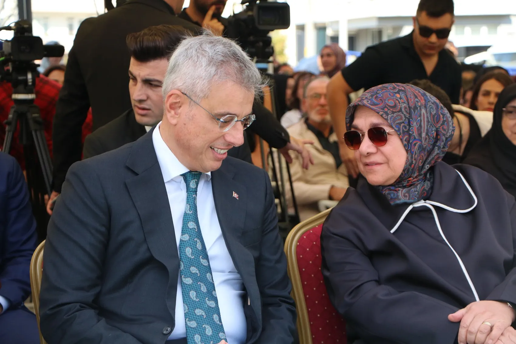 Bakan Memişoğlu'ndan Maltepe'deki bina faciası için sert sözler: İnsan eliyle gelen felaket