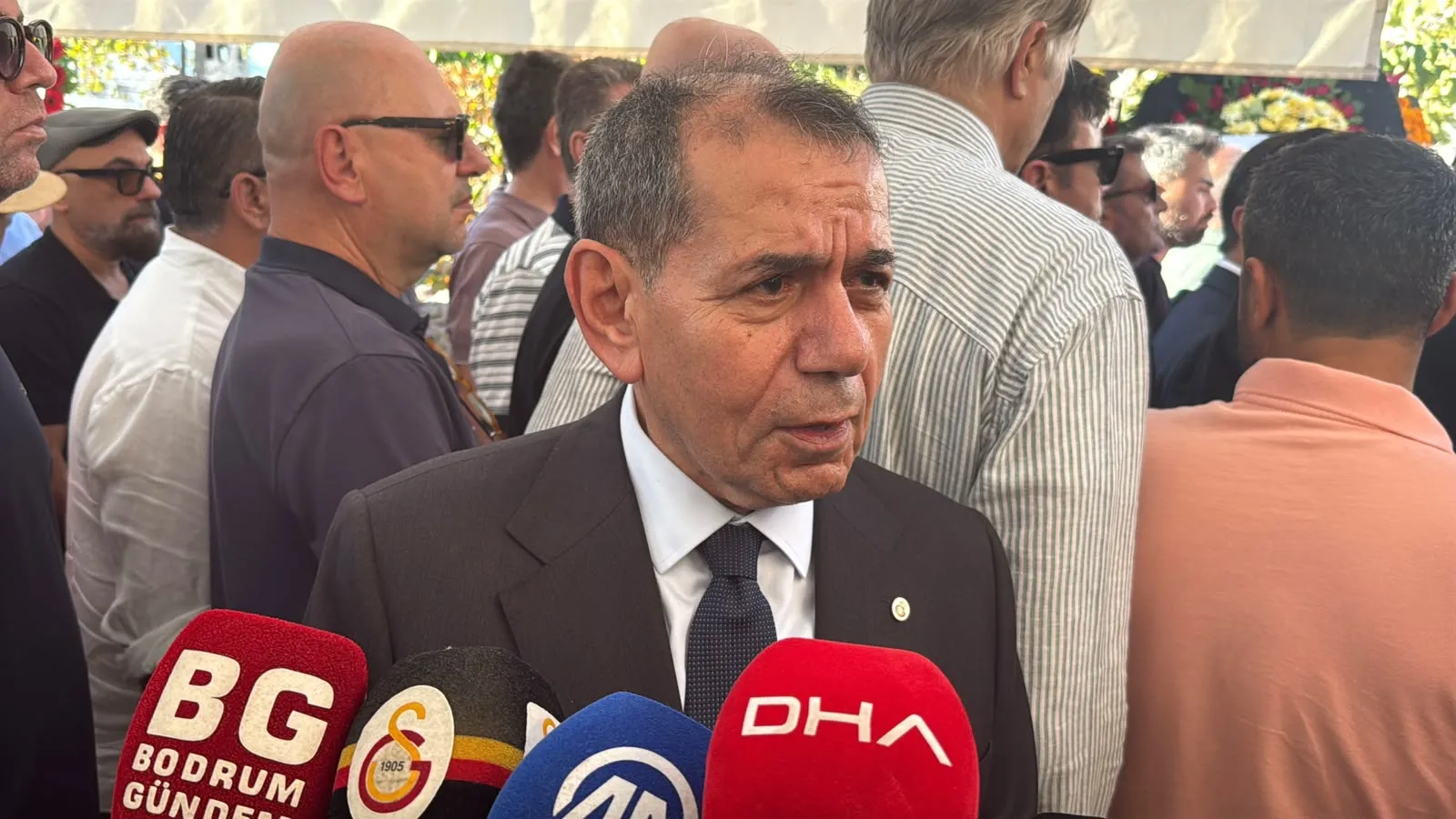 Galatasaray camiasını yasa boğan veda: Fidel Berber son yolculuğuna uğurlandı