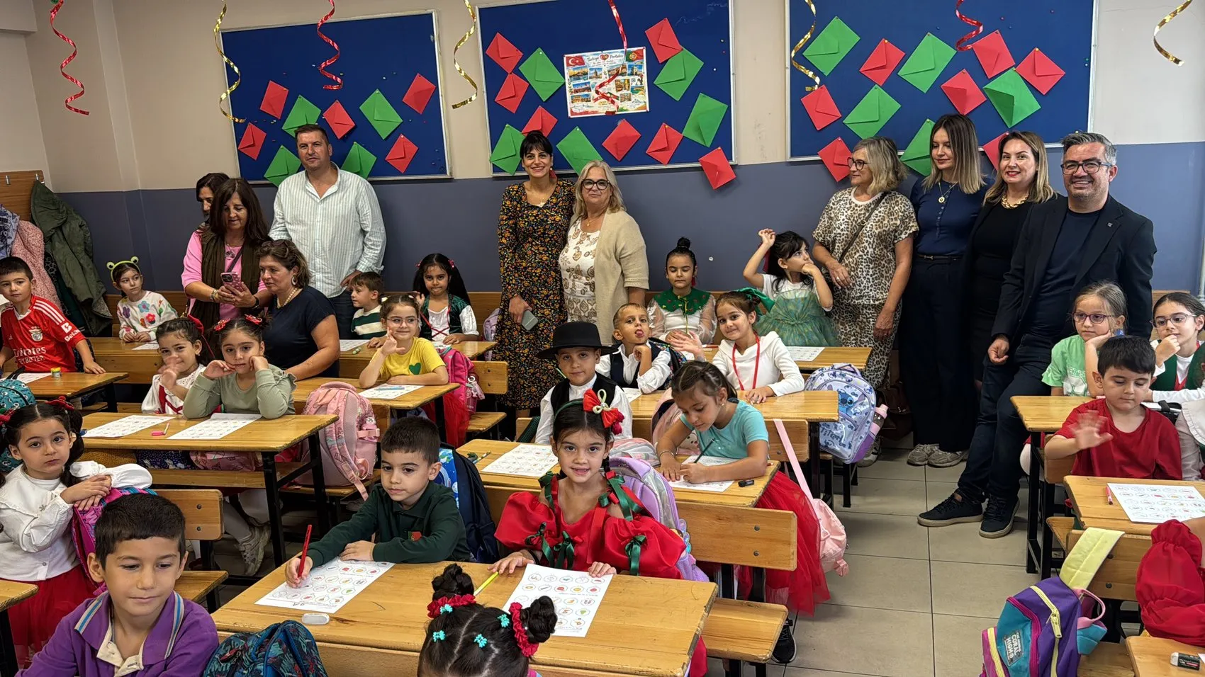 Avcılar'da sınıflar arası kültürel köprü: Portekizli eğitimciler Türk misafirperverliğiyle tanıştı