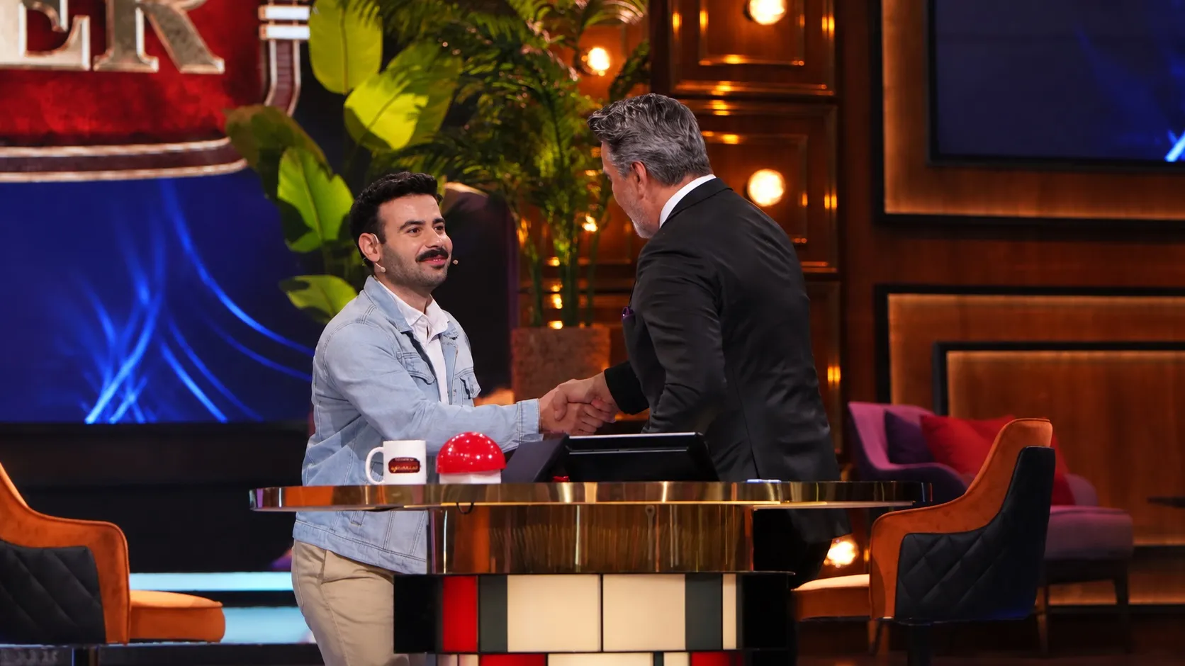 Beyazıt Öztürk ile Joker'de 3 milyonluk büyük heyecan: Stüdyoda kahkaha ve bilgi yarışı