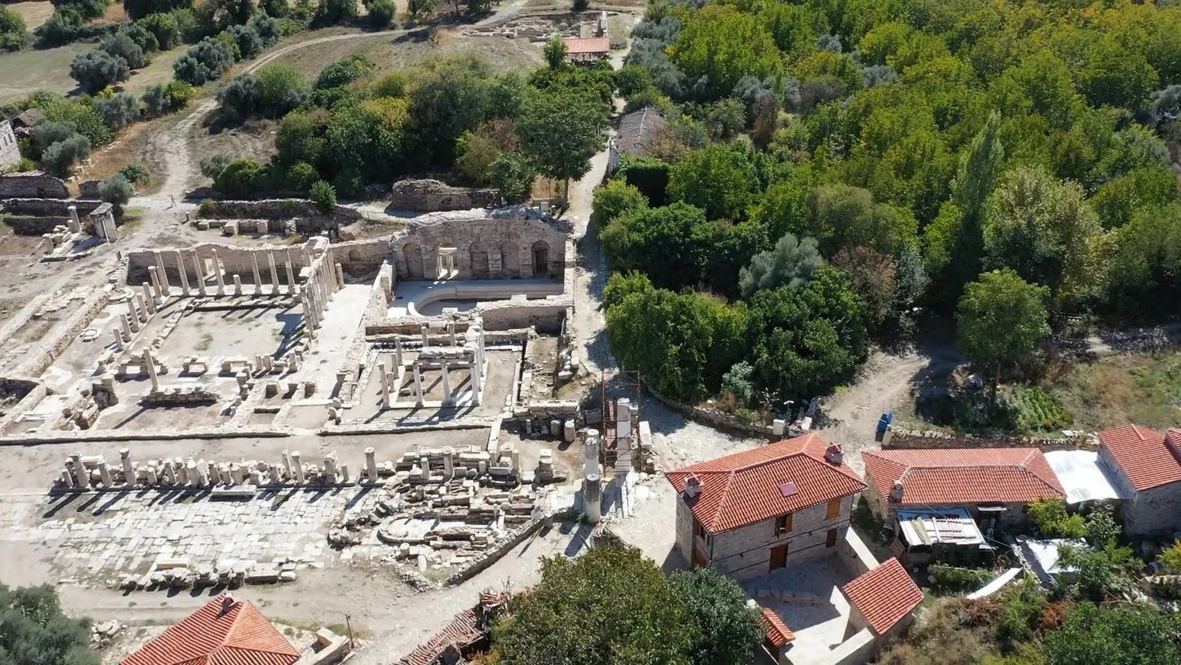 Gladyatörlerin Şehri Stratonikeia: 35 asırlık mermer kent kuş bakışı görüntülendi