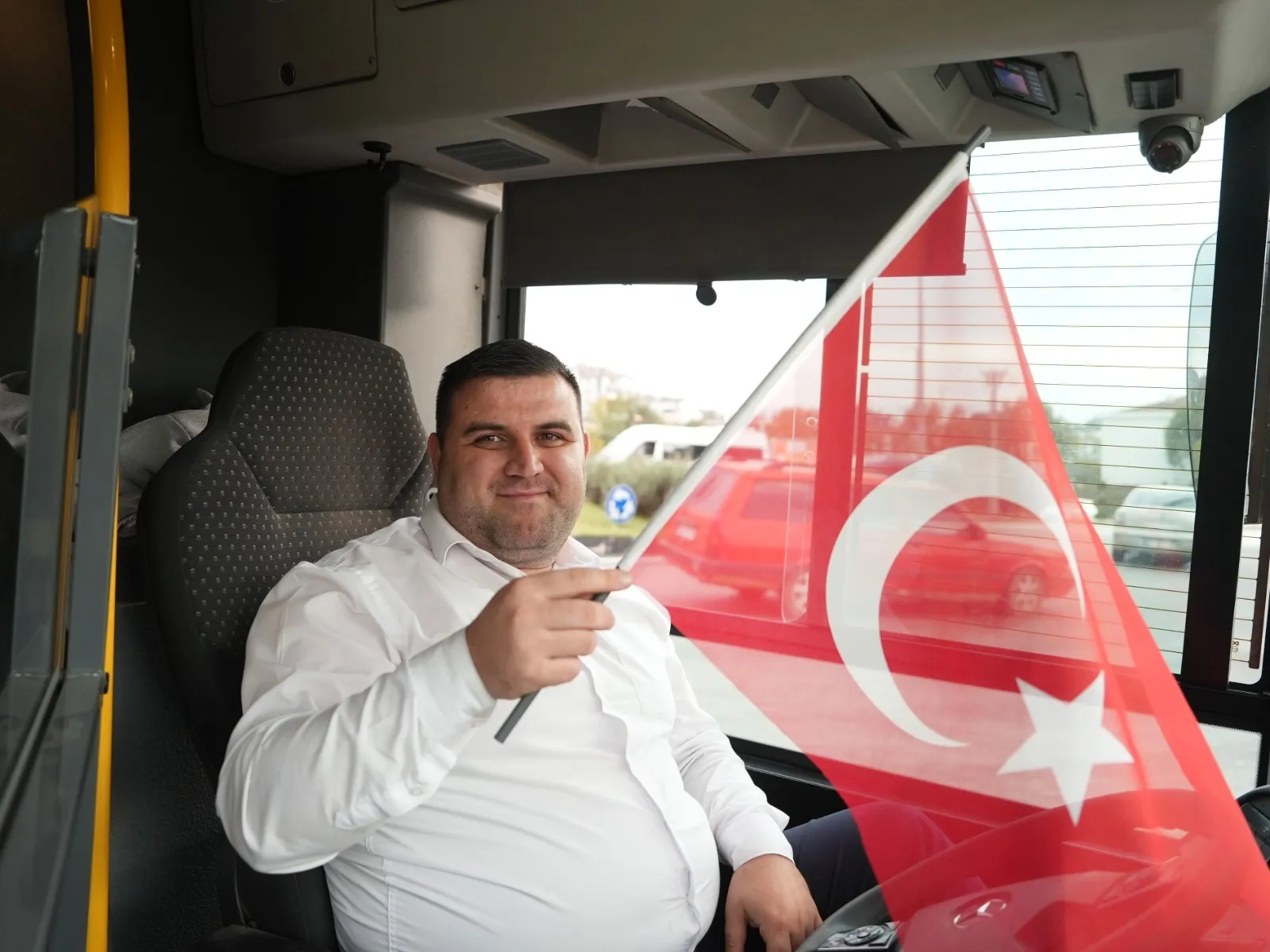 Düzce'de sıradan bir otobüs yolculuğu nasıl bayram coşkusuna dönüştü?