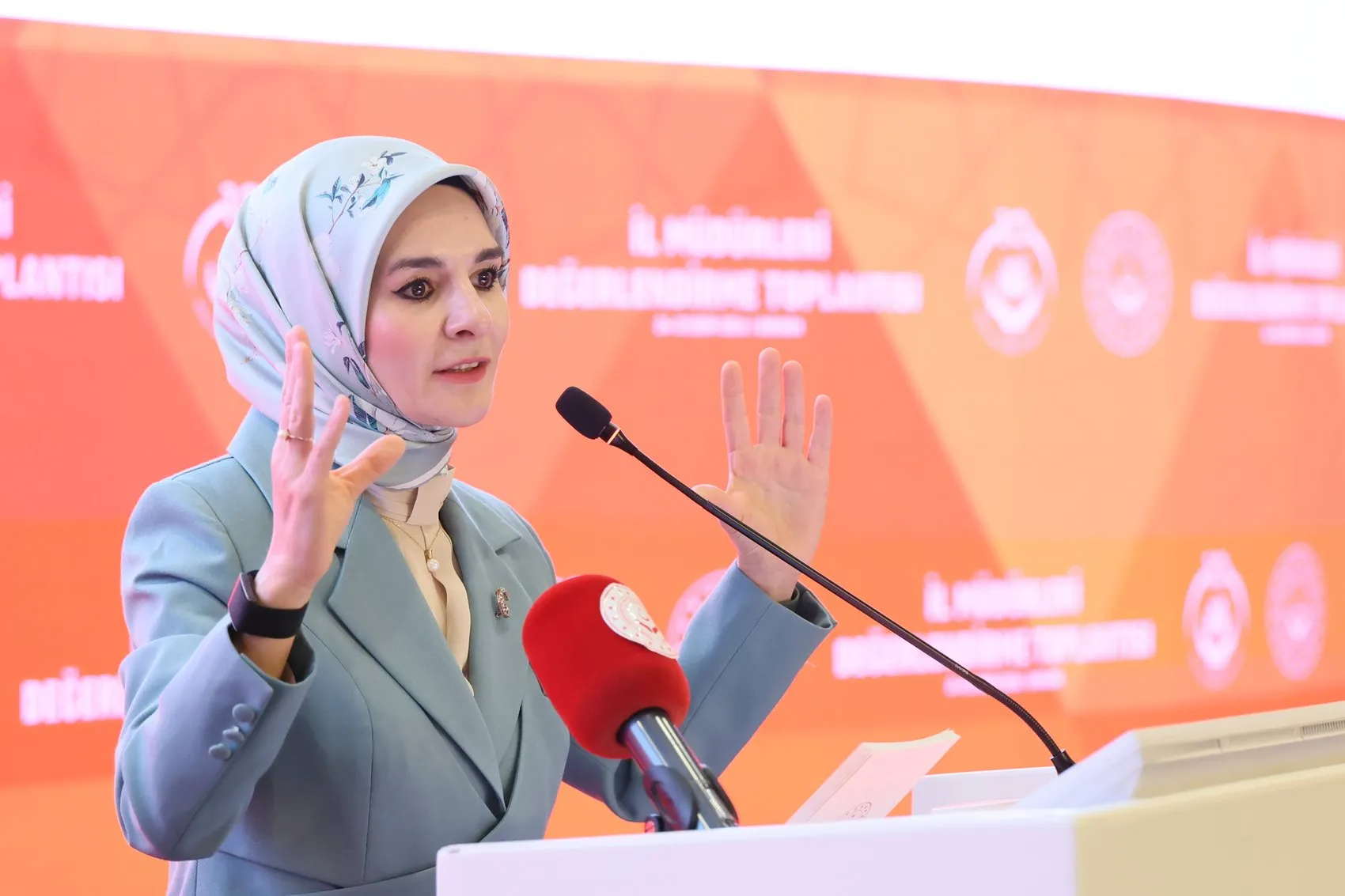 Bakan Göktaş'tan il müdürlerine 'mutfağa girin' talimatı: Gösterilene değil, görülmesi gerekene bakın