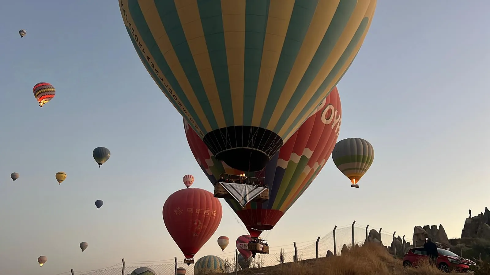 Kapadokya'nın semalarında sessiz çığlık: Balonlar Gazze için yükseldi