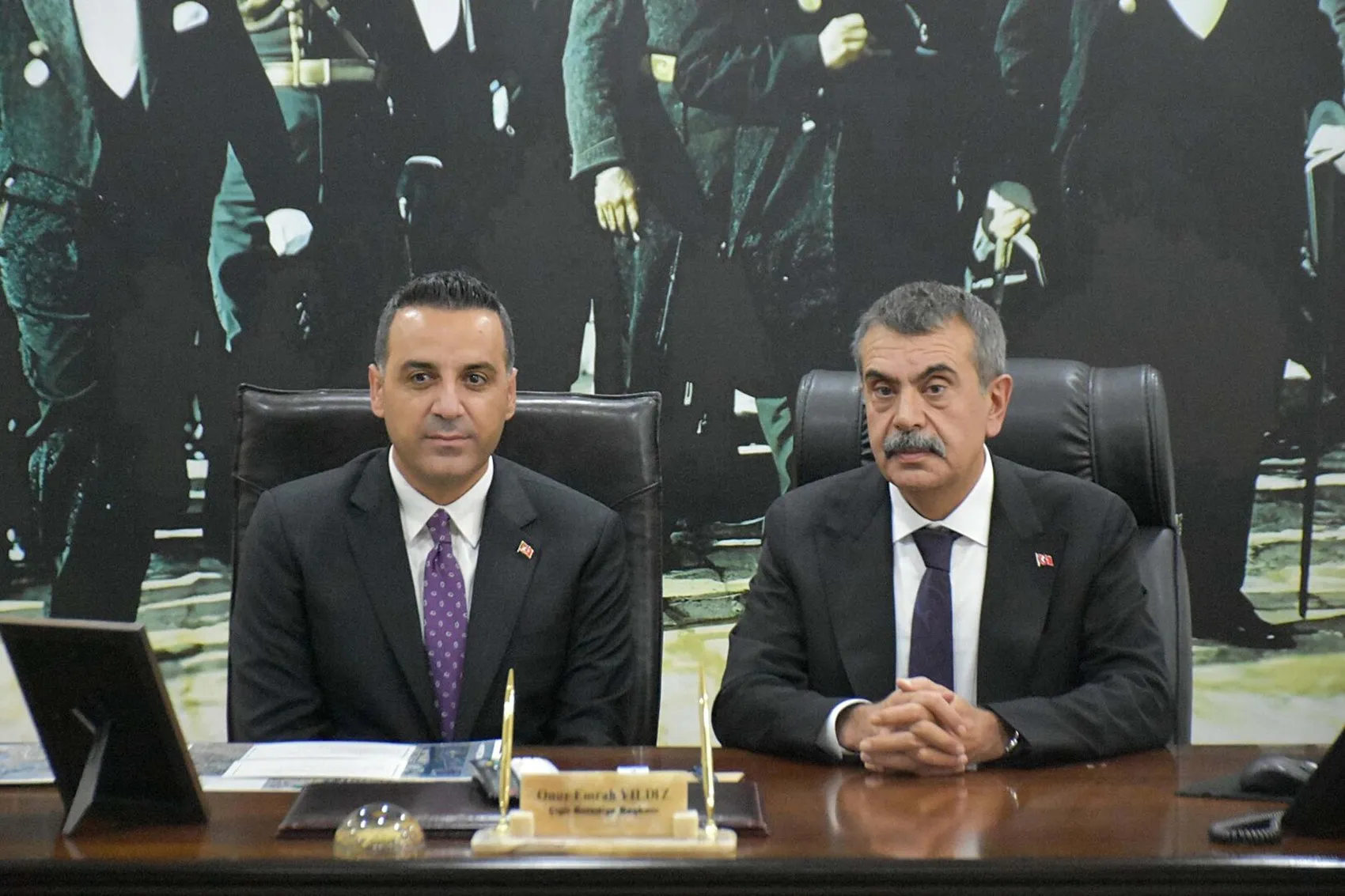 Gelecek nesillerin emaneti için eğitimde yeni dönem: Bakan Tekin İzmir'de açıkladı