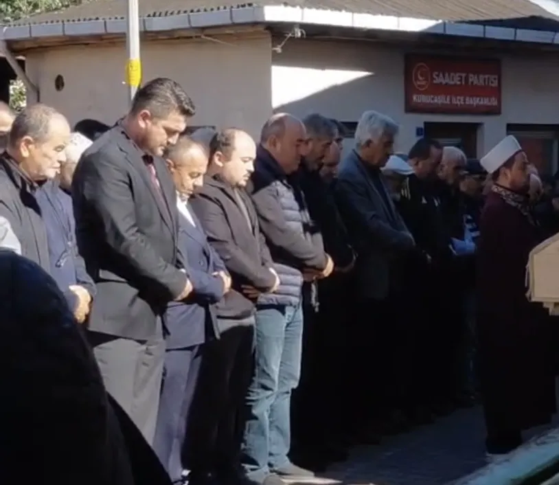 Eğlence yerini yasa boğan veda: Genç bankacı son yolculuğuna uğurlandı