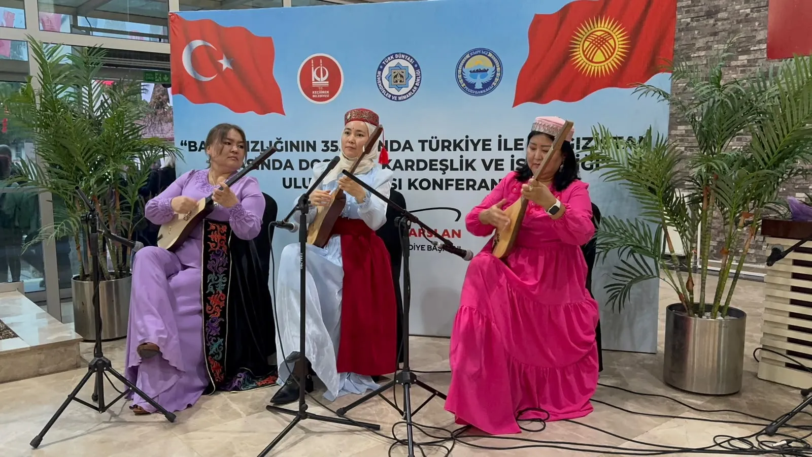 Kürşad Zorlu'dan stratejik hamle: Orta Koridor'un güney hattı için kritik güvence