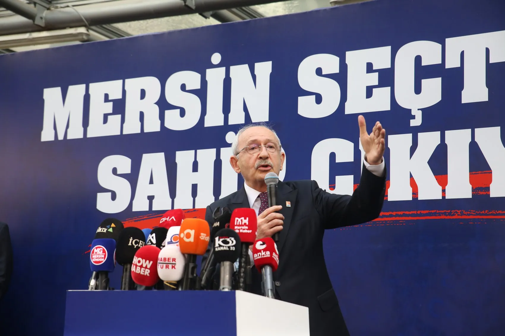 Kılıçdaroğlu'ndan Mersin'de sert çıkış: Pazartesi günü görevine dönmeli