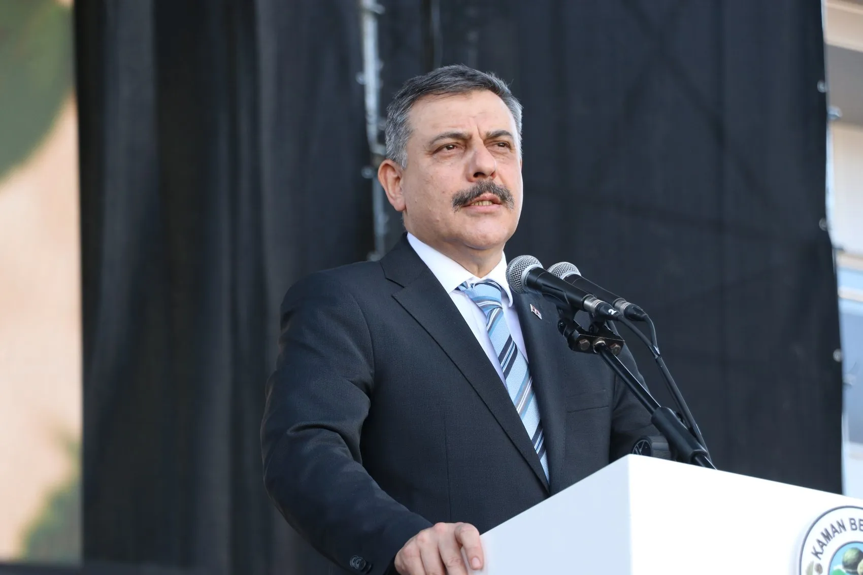 Dört yıl görev yaptığı topraklara bakan olarak döndü: Kaman’da duygusal buluşma