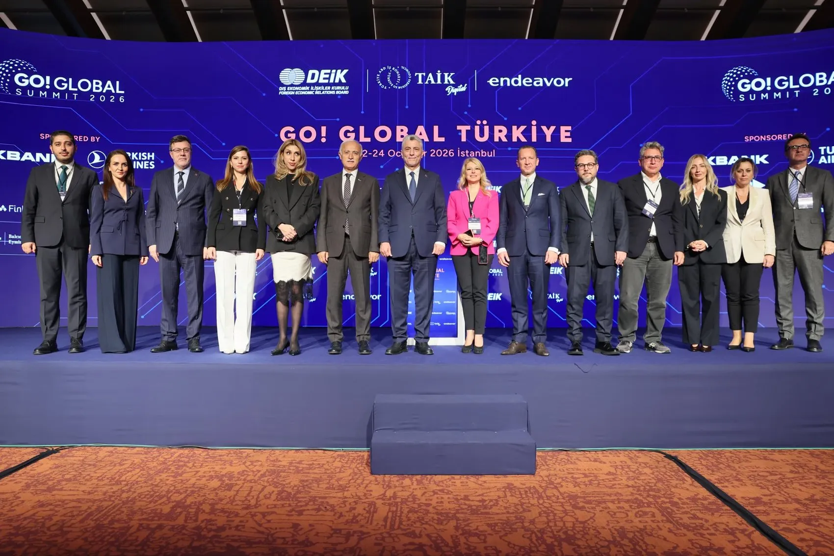 ABD ile ticarette yeni rekor yolda: Bakan Bolat 42 milyar dolar barajını işaret etti