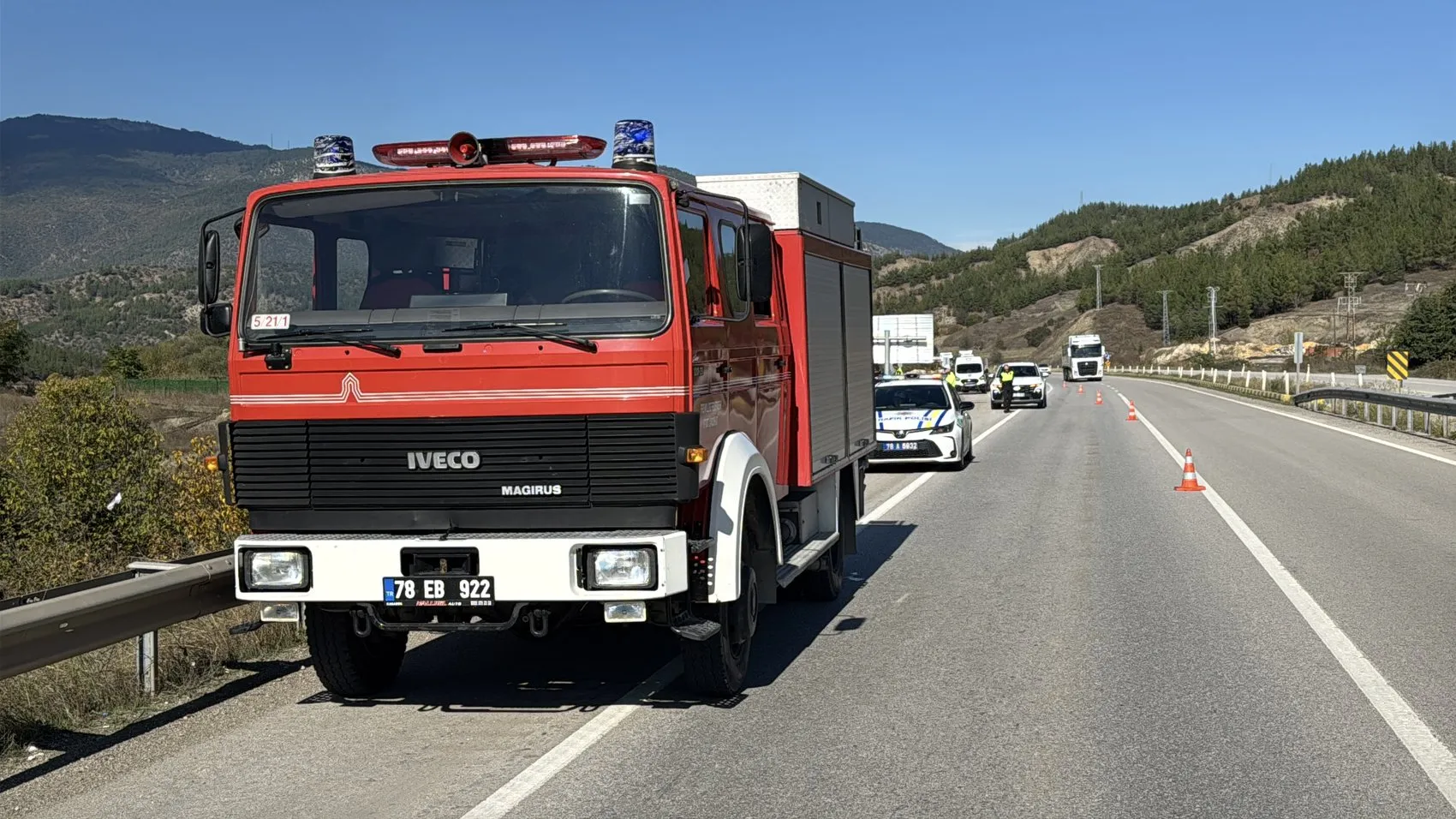 Karabük'te yolculuk acı bitti: Bahçeye uçan araçta bir can kaybı