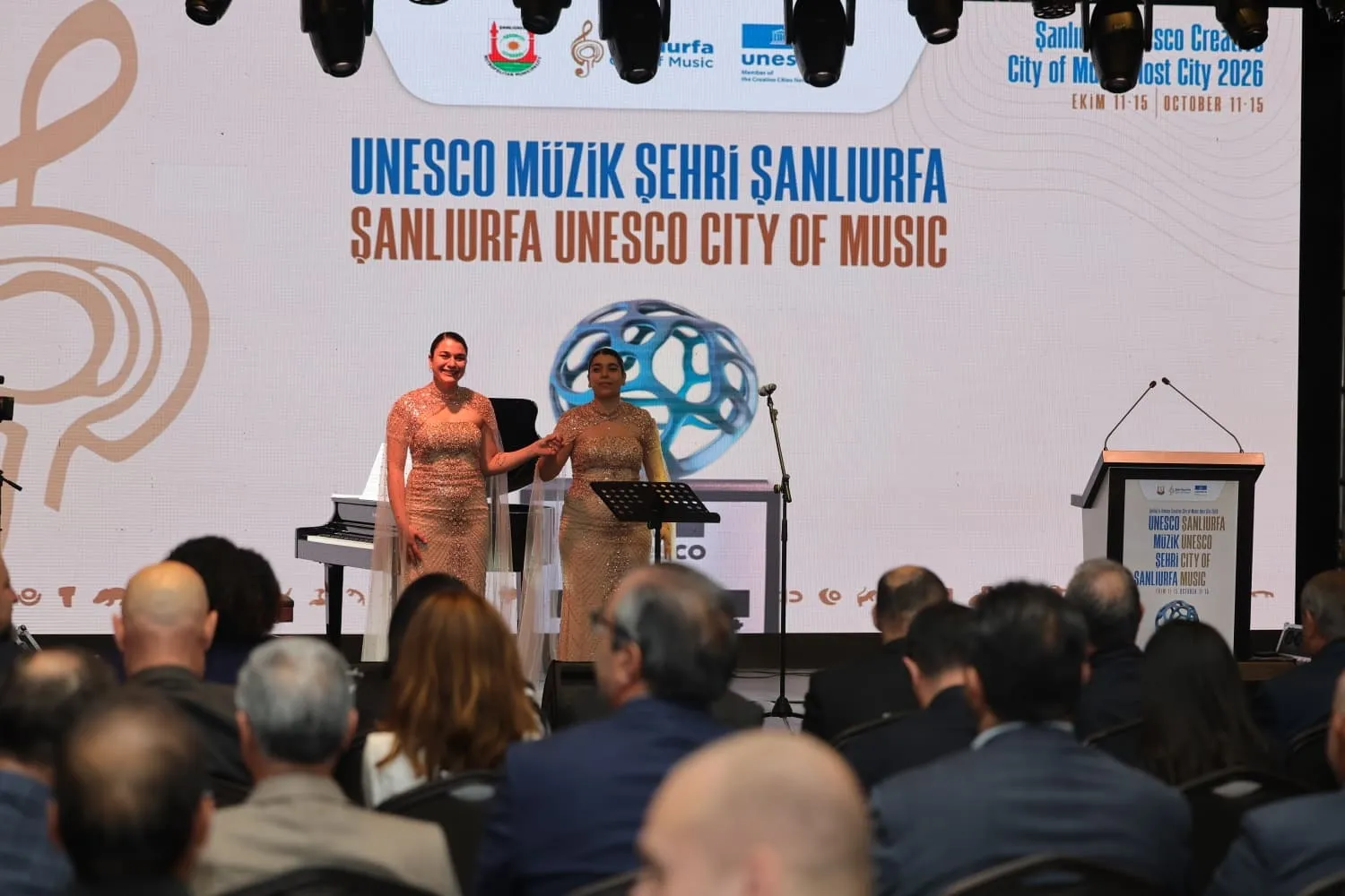 Dünya Müziği Şanlıurfa’nın Kadim Topraklarında Yankılandı: UNESCO Küresi Kansas City’ye Devredildi