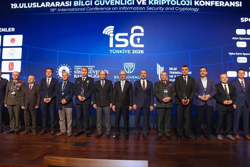 ODTÜ'nün Siber Güvenlik Vizyonuna Bakanlık Onayı: Rektör Yozgatlıgil'e Büyük Ödül