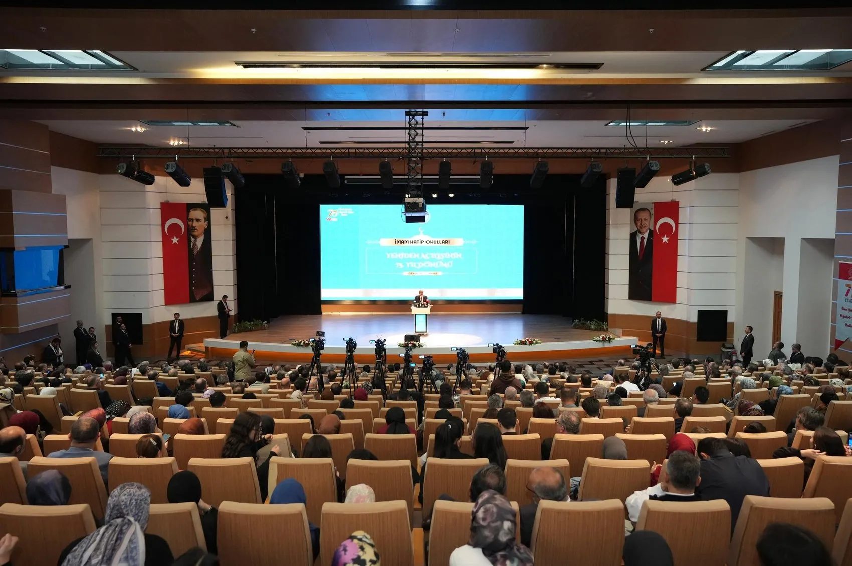 Eğitimde PISA başarısı: Bakan Tekin'den 20 yıllık dönüşüm vurgusu