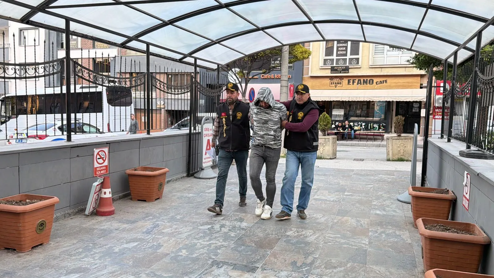 Eskişehir'de arkadaş kavgası ölümle bitti: Bıçaklı saldırı sonrası acı haber geldi