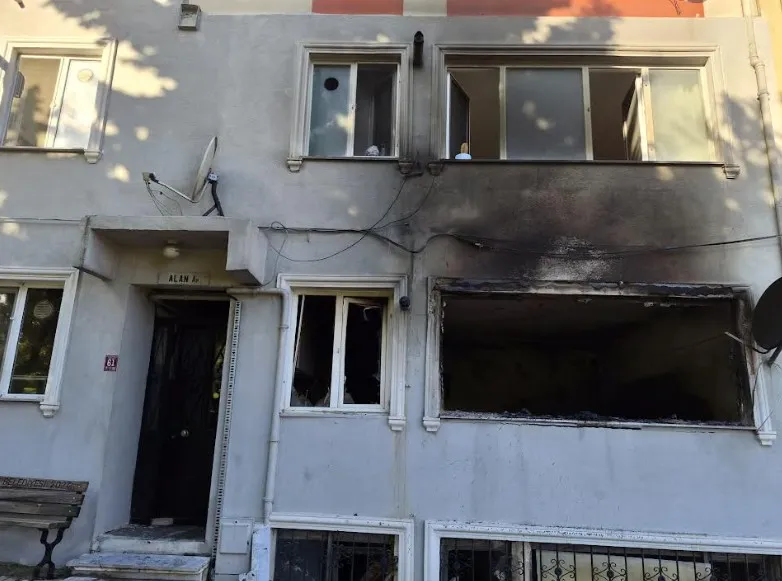 Sabahın ilk ışıklarında mutfakta büyük panik: Bandırma'da doğal gaz patlaması