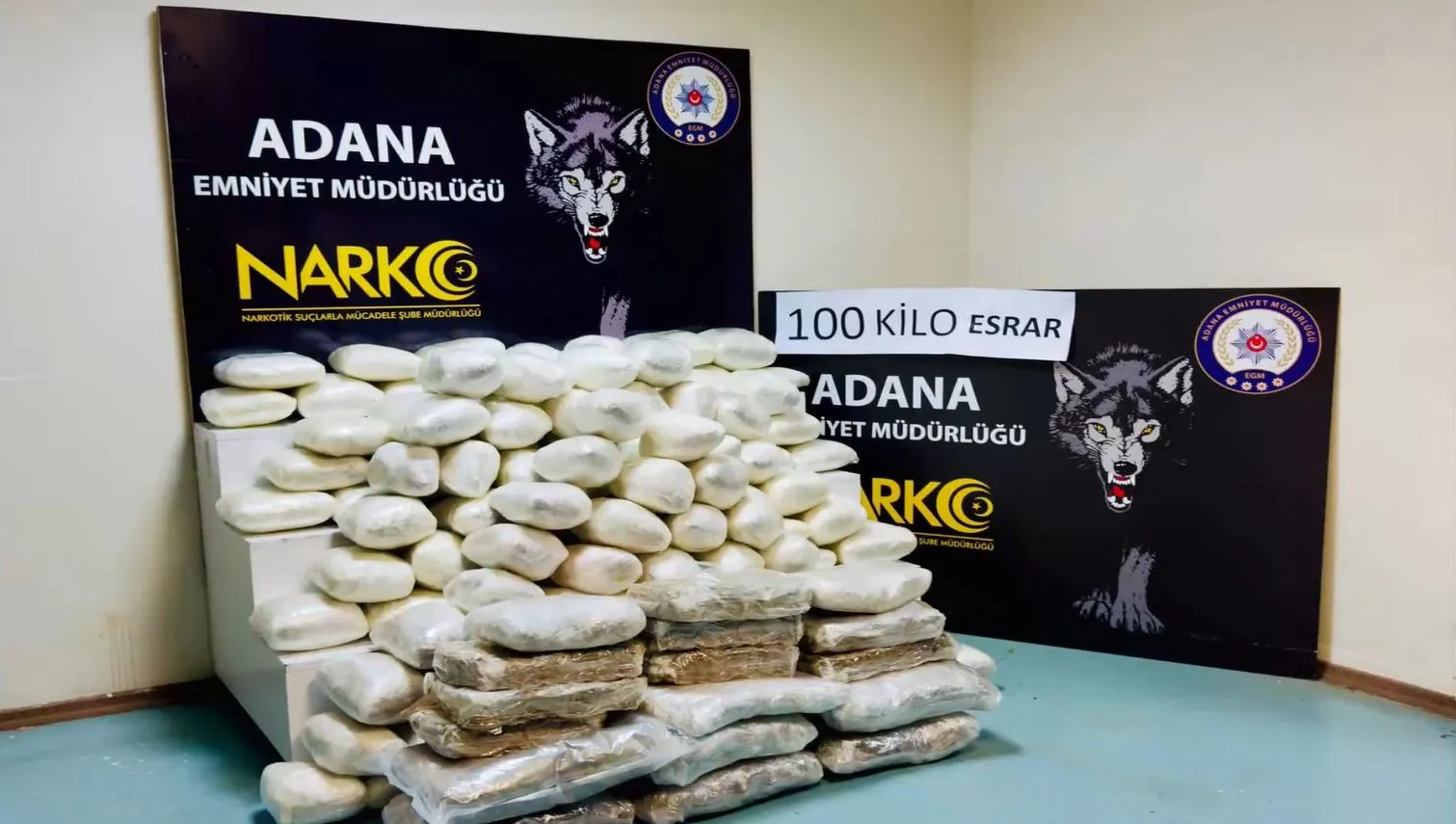 Adana narkotik ekiplerinden zehir tacirlerine ağır darbe: 100 kilo esrar yakalandı